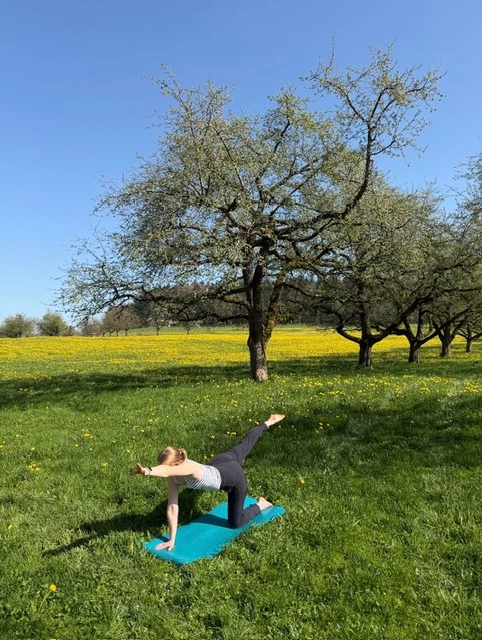 Yoga & Brunch auf dem Hof
